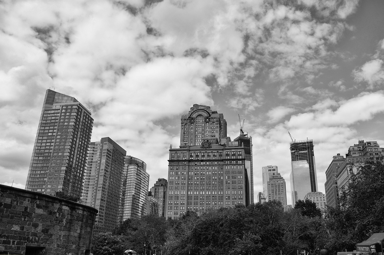 中國深度財經(jīng)最新一期，深度解讀中國經(jīng)濟(jì)脈絡(luò)